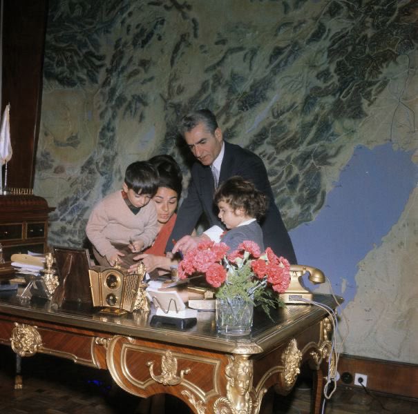 Historical photograph 28