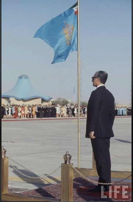 Historical photograph 48