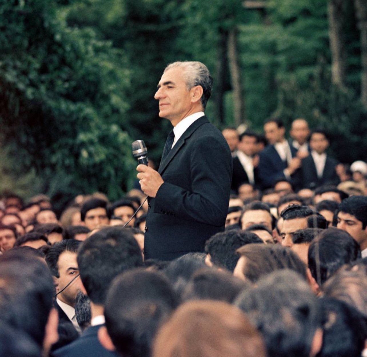 Historical photograph 27