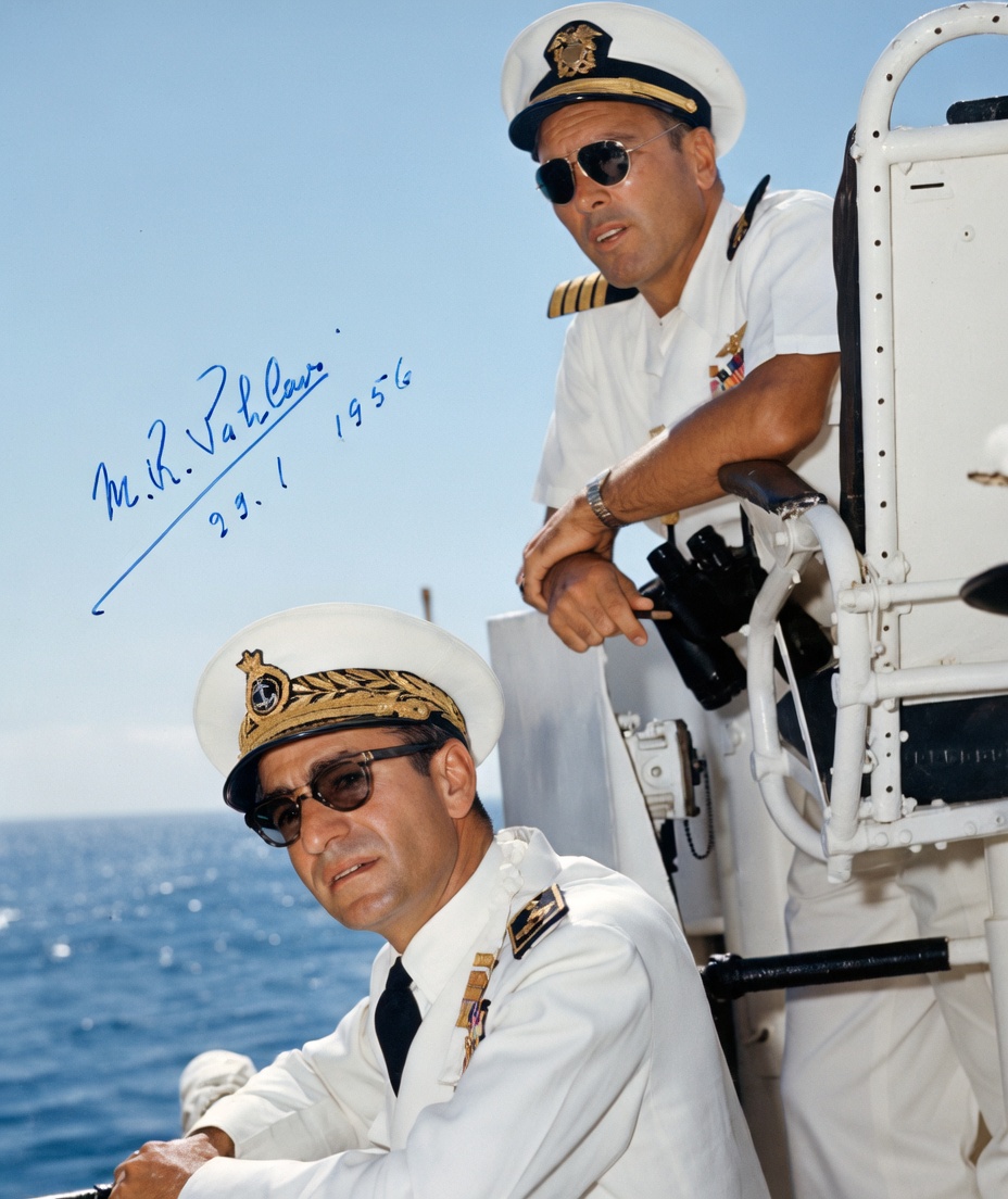 Historical photograph 16