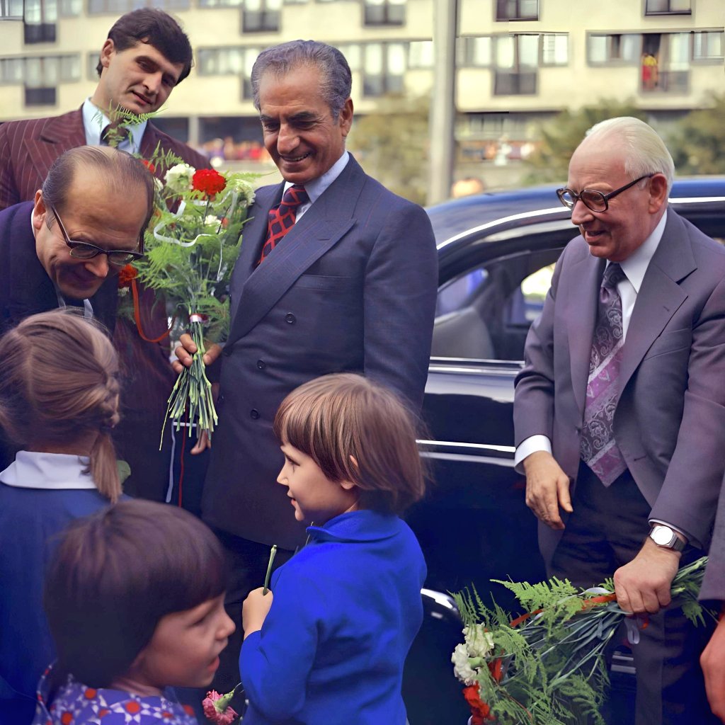 Historical photograph 168