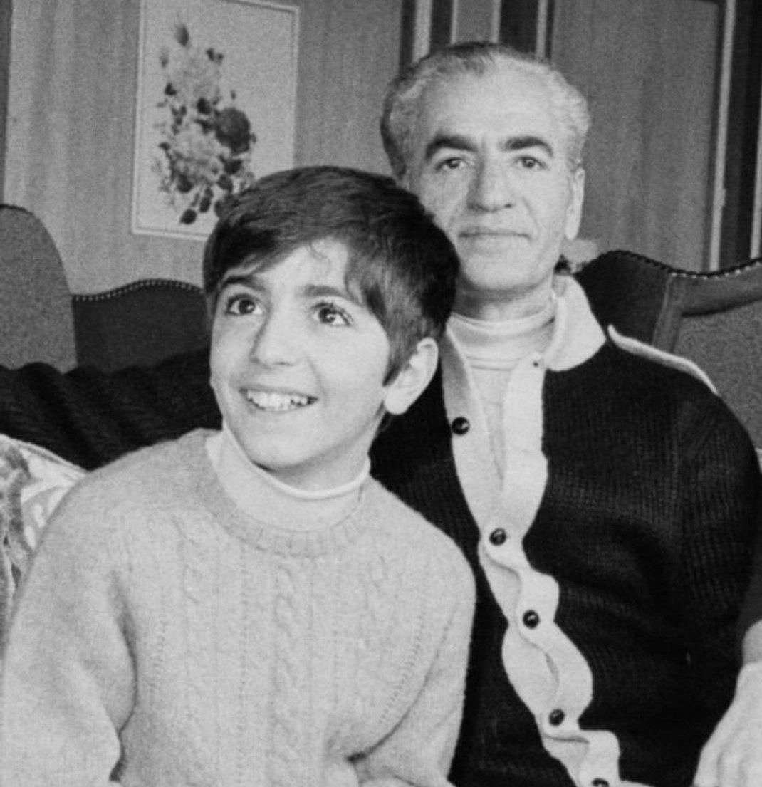 Historical photograph 37